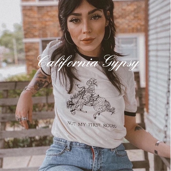RESTOCKING🎉Western Boho Tshirt Not My First Rodeo - Picture 3 of 6
